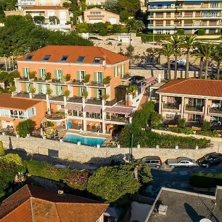 Hotel La Flore