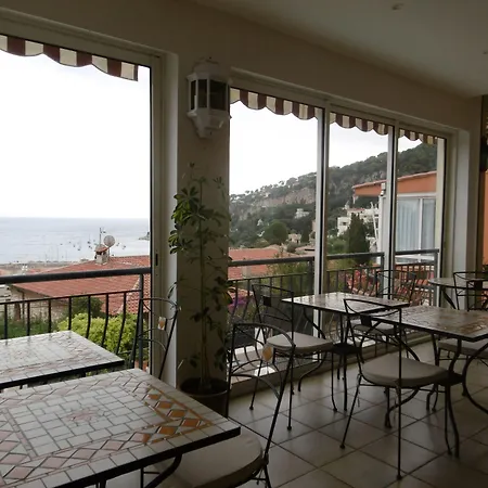 La Flore Hotel