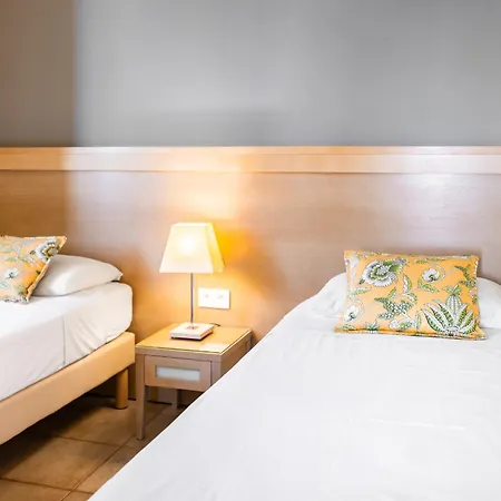 La Flore Hotel