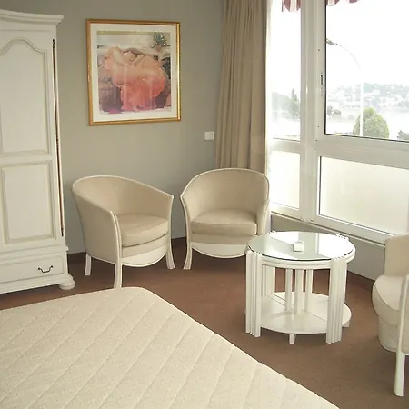 La Flore Hotel