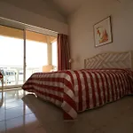 Hotel La Flore 3*