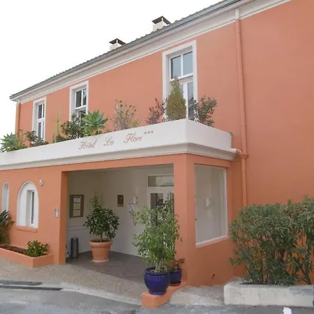 La Flore Hotel 3*